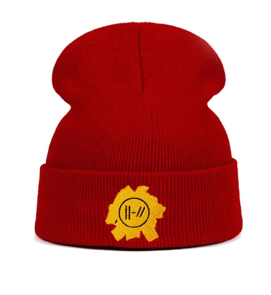 21 Pilot embroidered knit beanie, warm and breathable hat, perfect for year-round wear.
